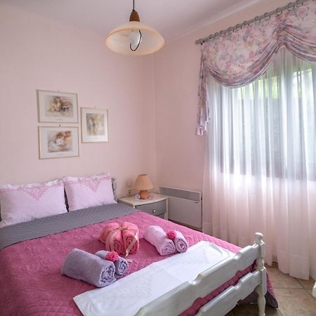 Gardenia Sea View Home Chorefton Bagian luar foto