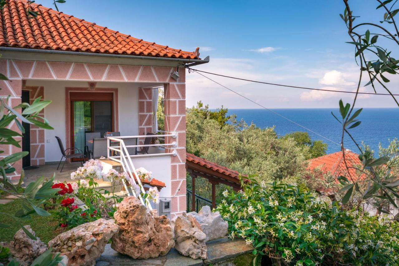 Gardenia Sea View Home Chorefton Bagian luar foto