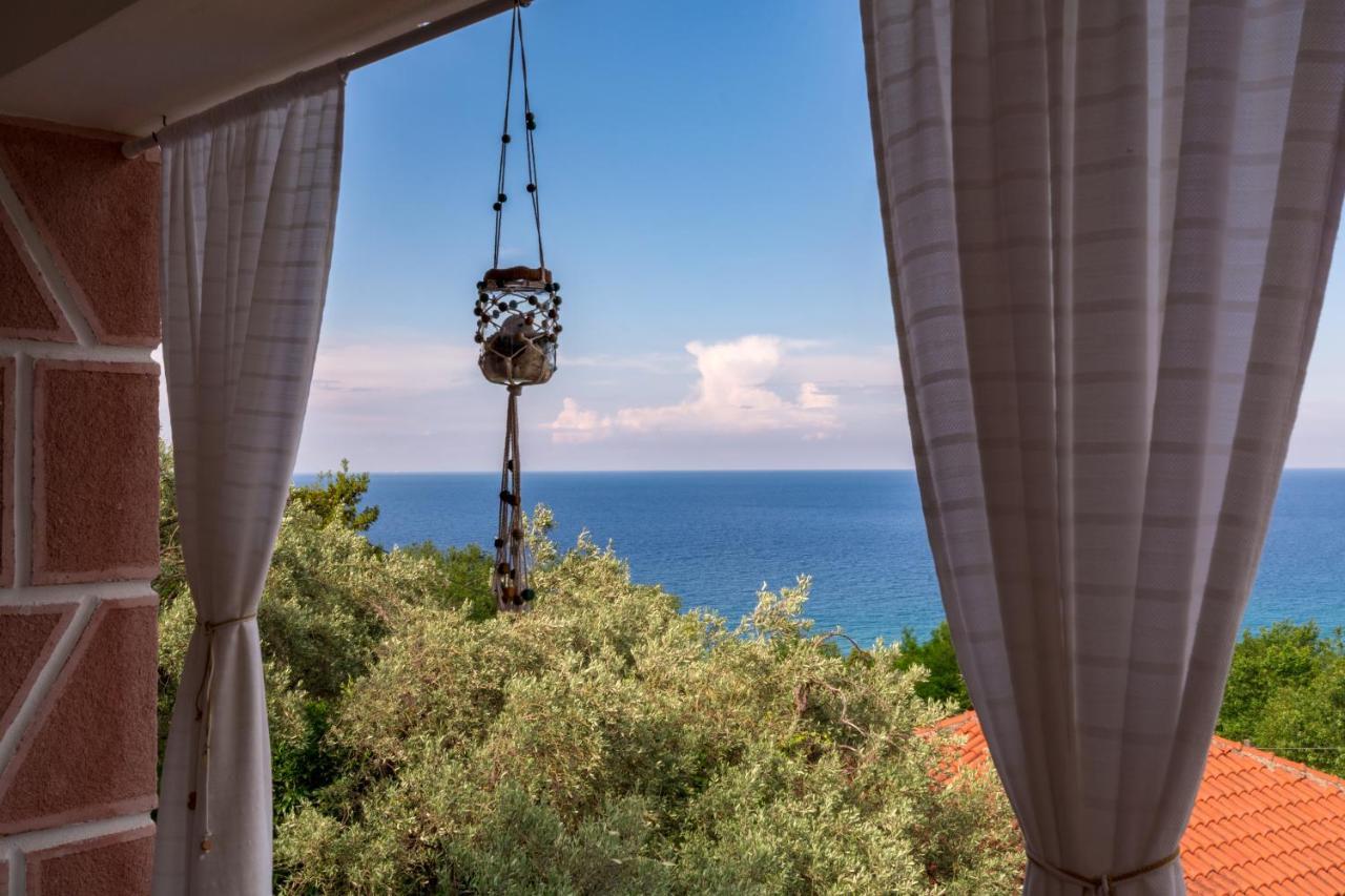 Gardenia Sea View Home Chorefton Bagian luar foto